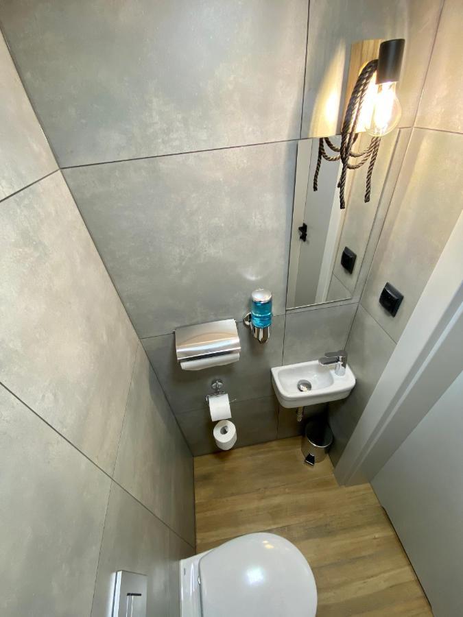 Thruster - Rooms, Kitchen, Chill-Out Zone-Netflix, Lobby-Netflix Гдыня Экстерьер фото