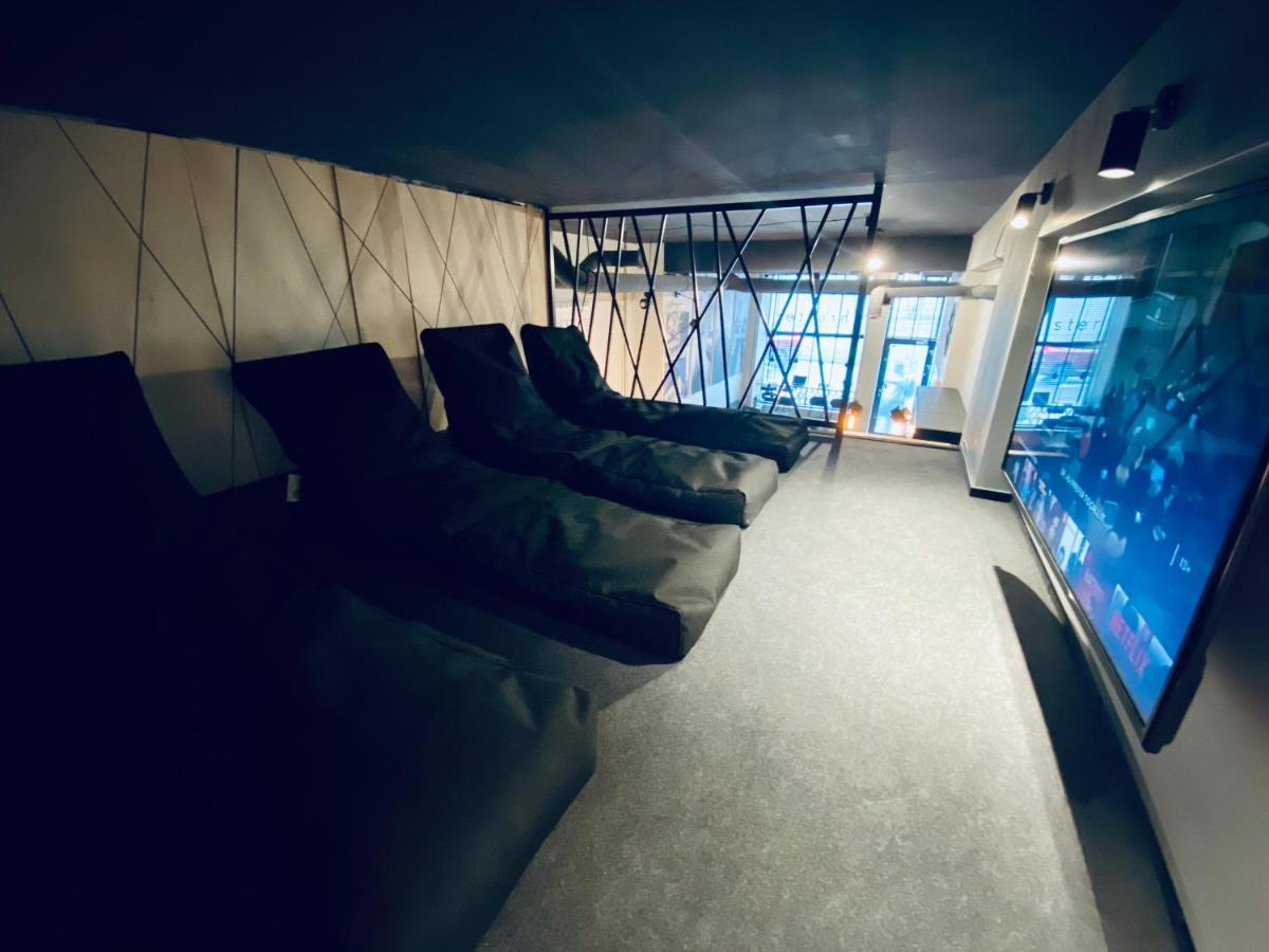 Thruster - Rooms, Kitchen, Chill-Out Zone-Netflix, Lobby-Netflix Гдыня Экстерьер фото