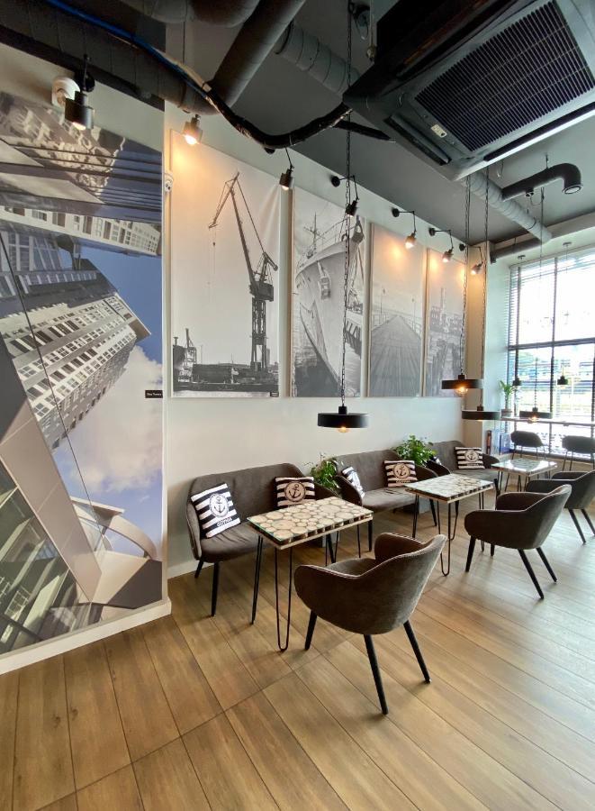 Thruster - Rooms, Kitchen, Chill-Out Zone-Netflix, Lobby-Netflix Гдыня Экстерьер фото
